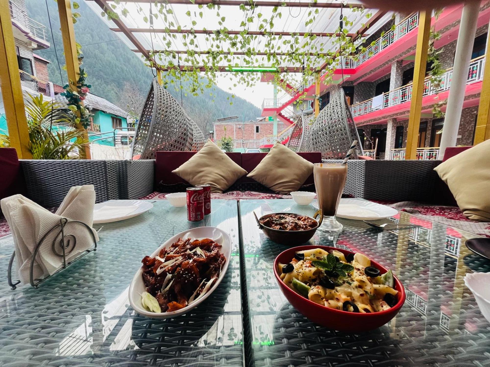 Hotel Brownie River View Kasol Buitenkant foto