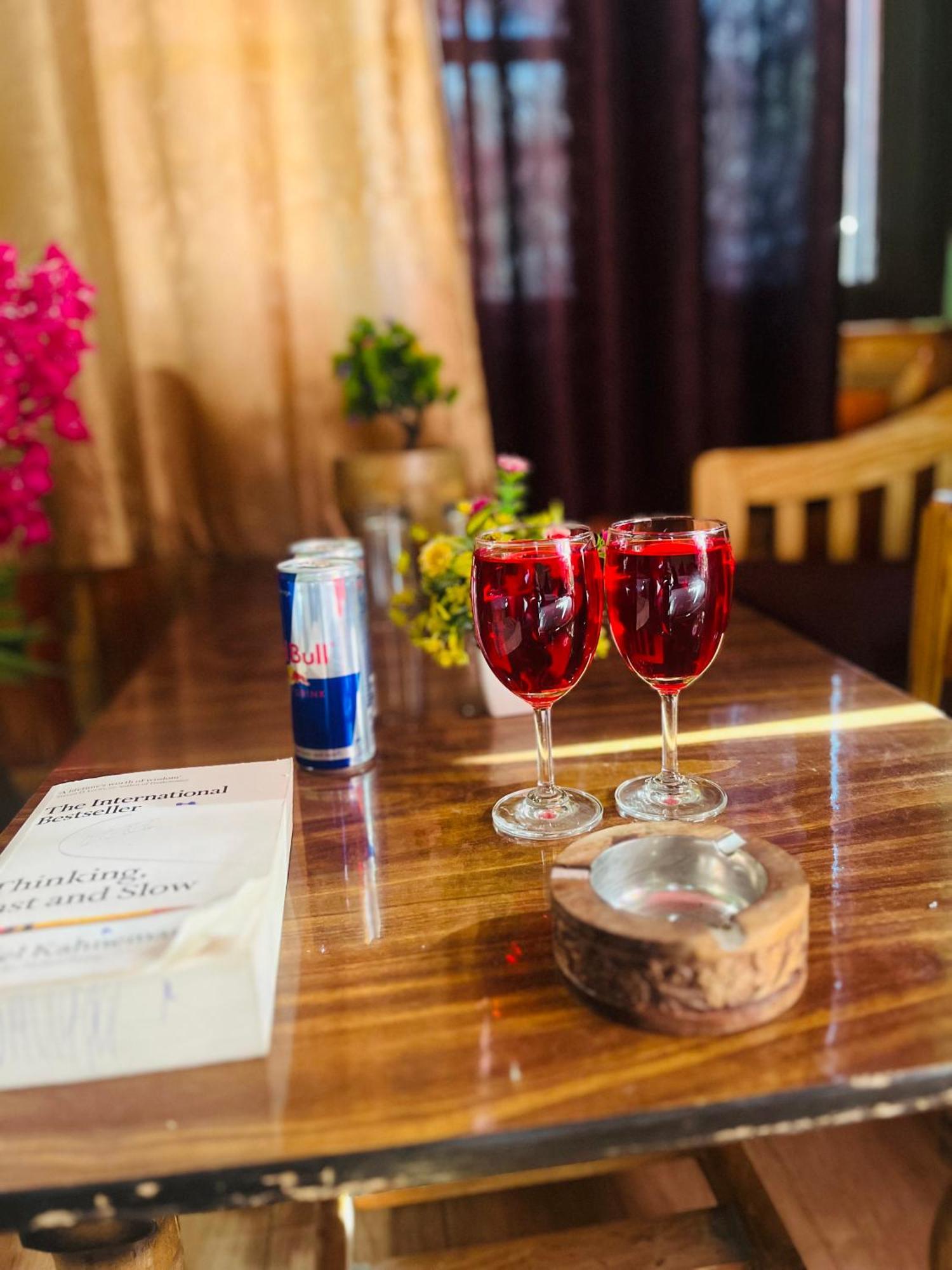 Hotel Brownie River View Kasol Buitenkant foto