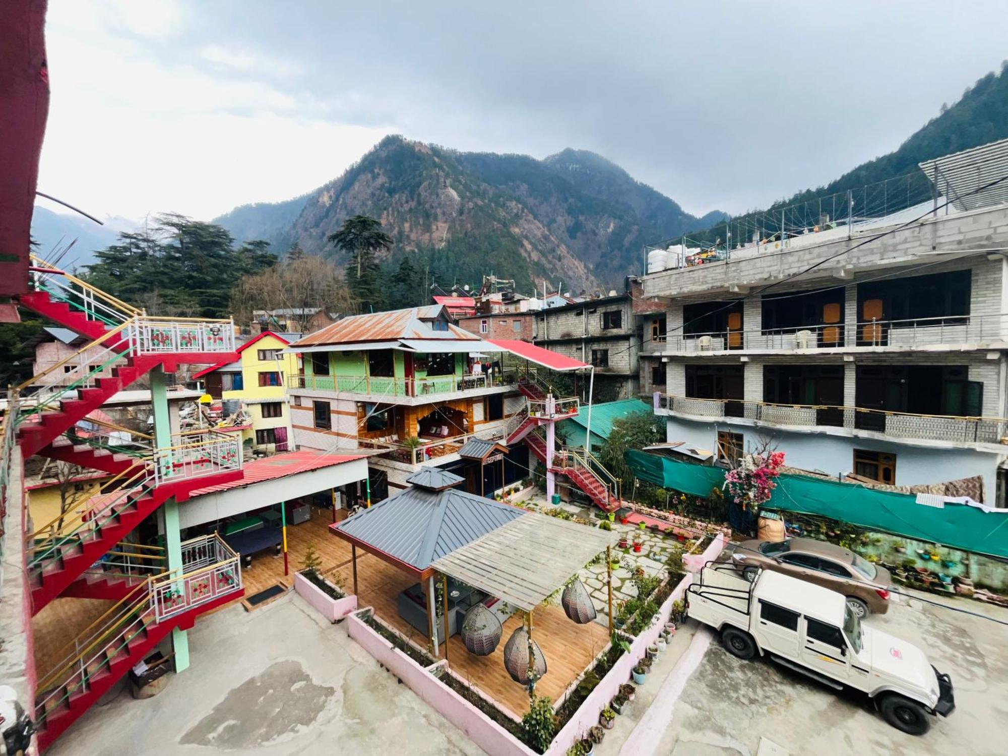 Hotel Brownie River View Kasol Buitenkant foto