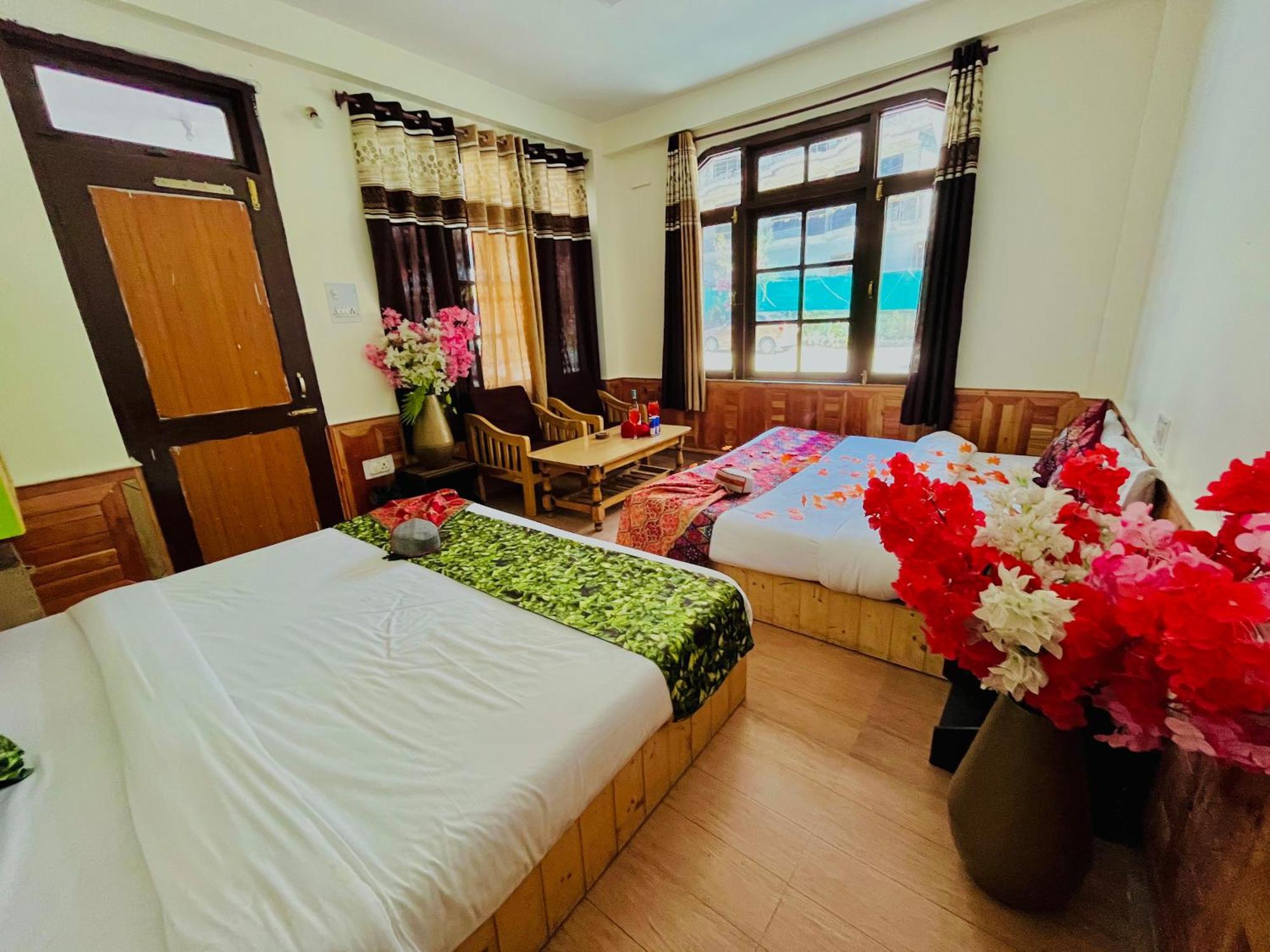 Hotel Brownie River View Kasol Buitenkant foto