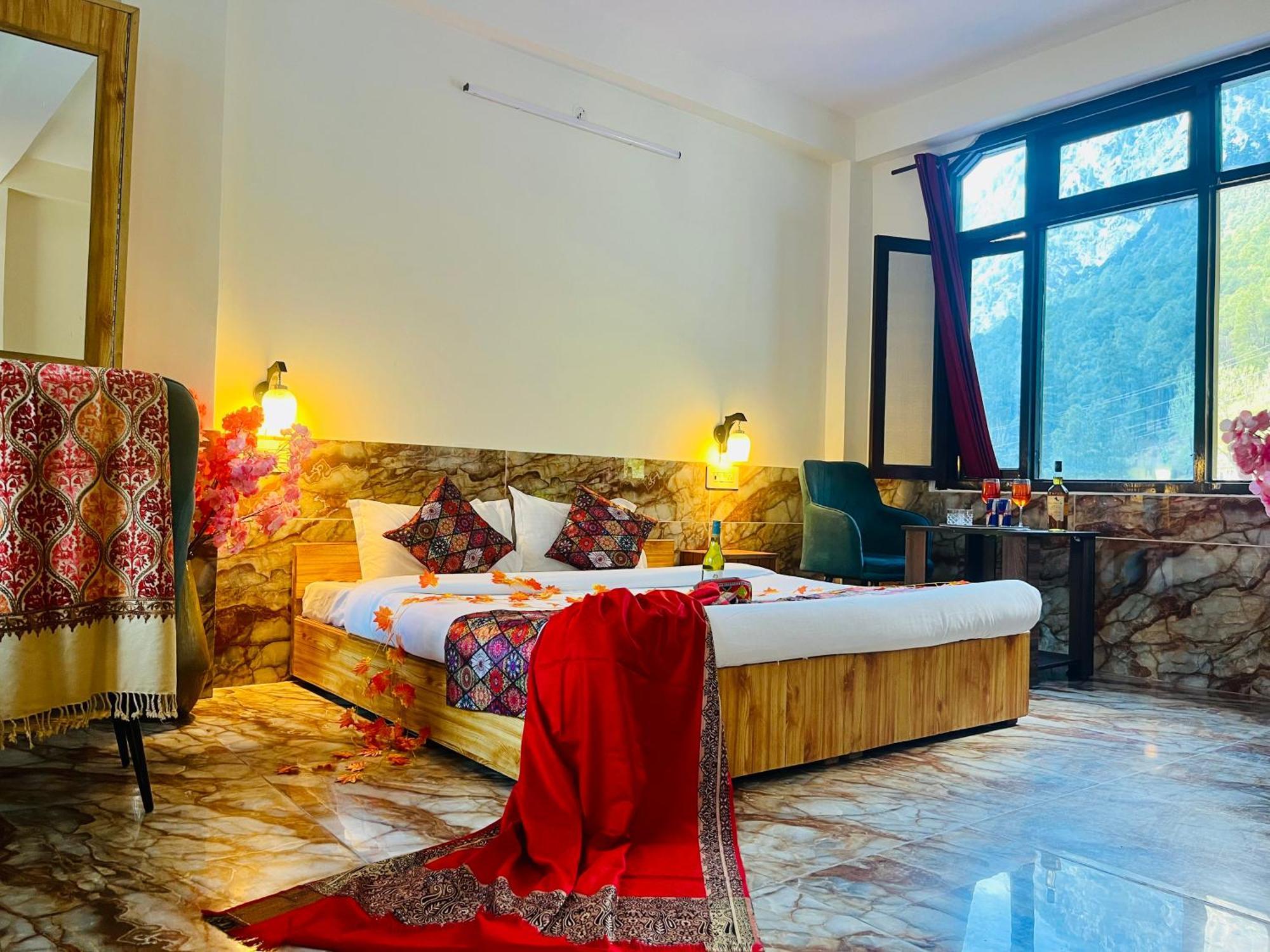 Hotel Brownie River View Kasol Buitenkant foto