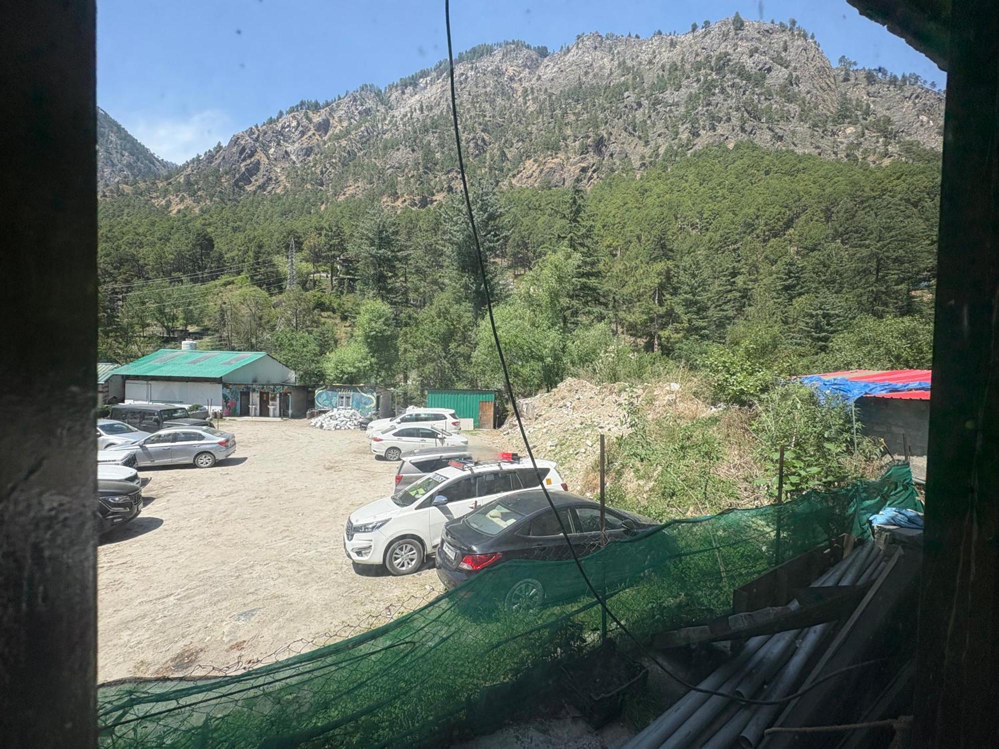 Hotel Brownie River View Kasol Buitenkant foto